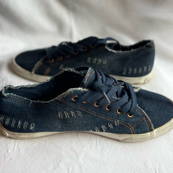 Rocket Dog Distressed Denim Sneakers - Picture 6 of 6